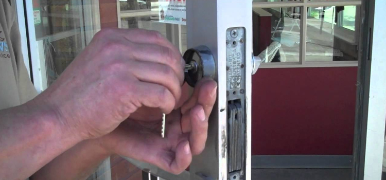 commercial door lock repair Ridgecrest